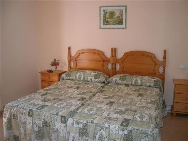 Pension Las Tres Golondrinas Es Figueral Exterior photo